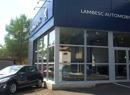 Faire affaire avec un garage Peugeot à Lambesc